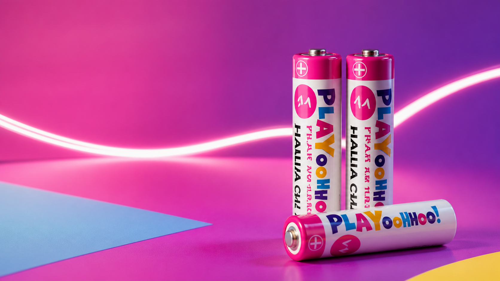 Іміджева візуалізація батарейок PLAYooHHoo! на рожево-фіолетовому тлі